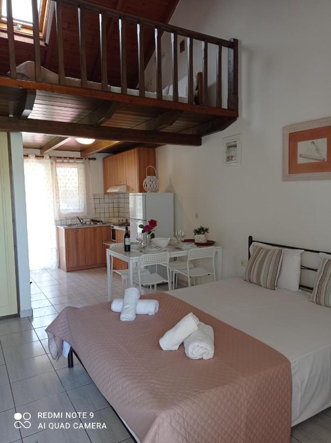 Drosostalia Apartments Lefkada City Екстер'єр фото
