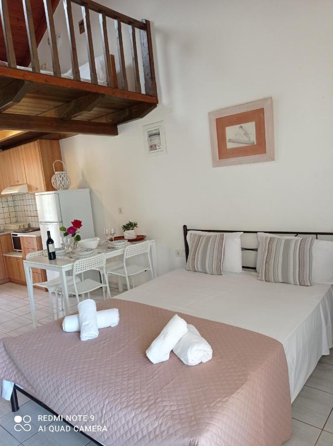 Drosostalia Apartments Lefkada City Екстер'єр фото