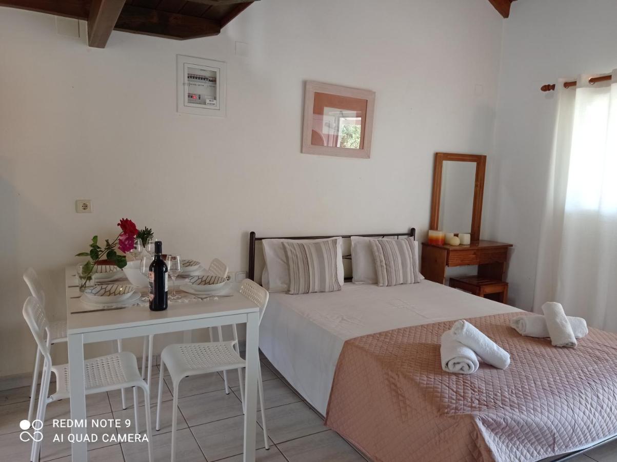 Drosostalia Apartments Lefkada City Екстер'єр фото