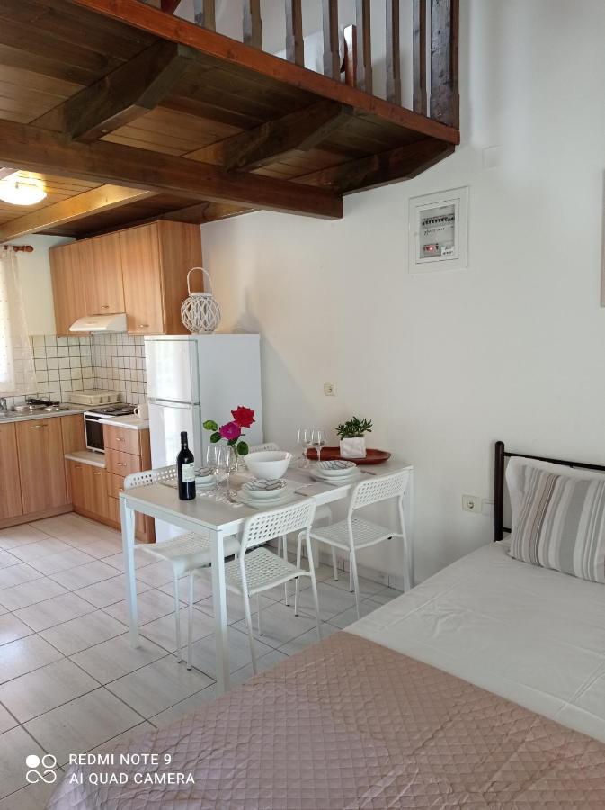 Drosostalia Apartments Lefkada City Екстер'єр фото
