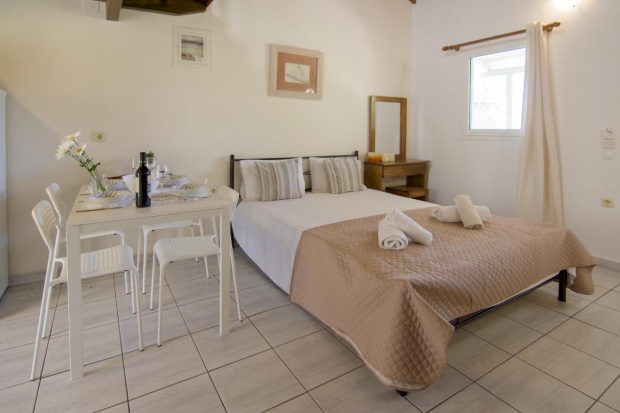Drosostalia Apartments Lefkada City Екстер'єр фото