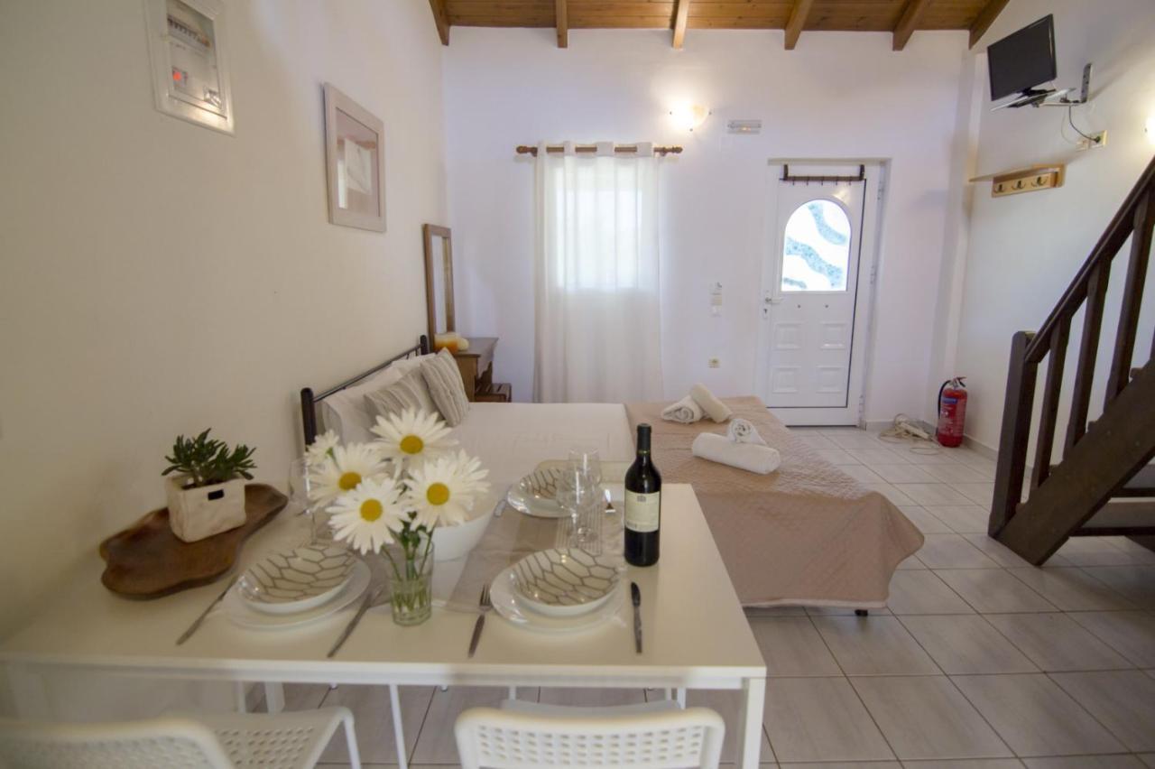 Drosostalia Apartments Lefkada City Екстер'єр фото