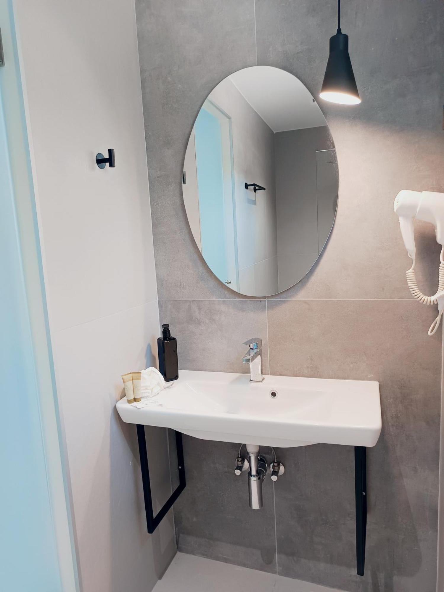 Drosostalia Apartments Lefkada City Екстер'єр фото