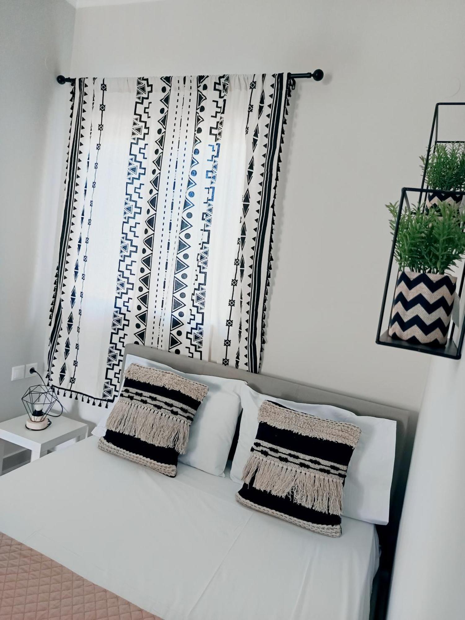 Drosostalia Apartments Lefkada City Екстер'єр фото